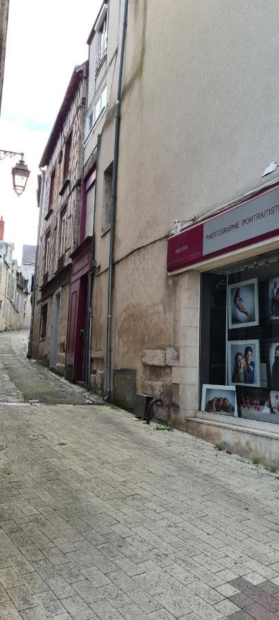 Appartement Duplex 1648 à Blois Extérieur photo